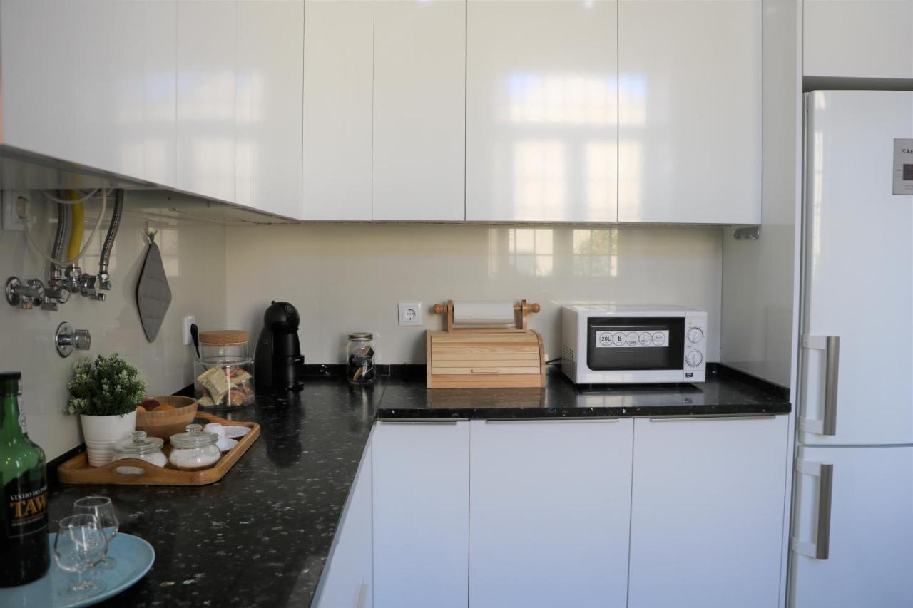 Jardim Das Amoreiras Central Apartment Lisbona Esterno foto